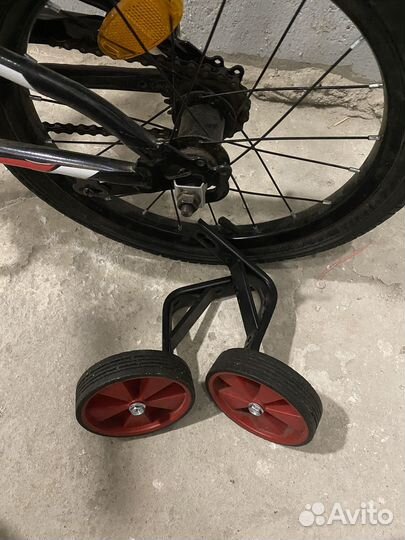 Детский велосипед 16