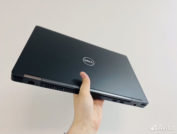 Ноутбук Dell 16гб озу + SSD