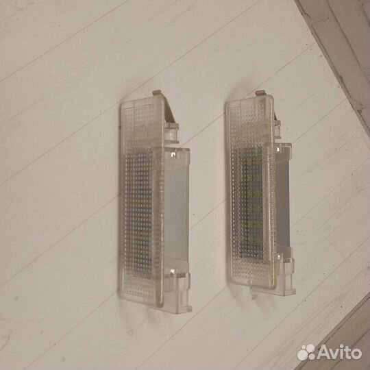 Подсветка багажного отсека VW