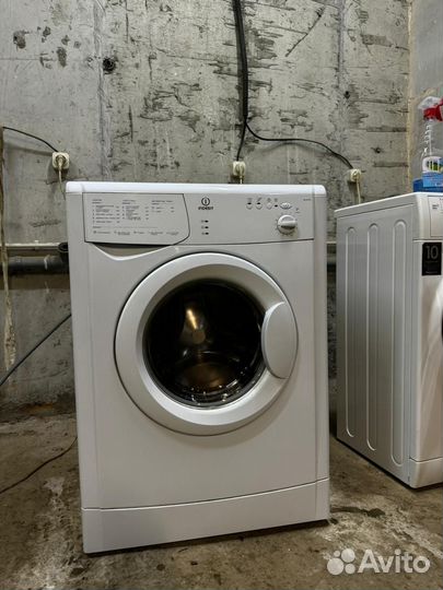 Стиральная машина indesit 4 кг