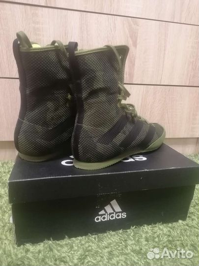 Боксерки Adidas Box Hog 3