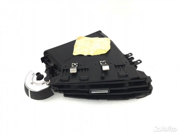 Дефлектор воздушный правый Ford Focus 1.6L duratec