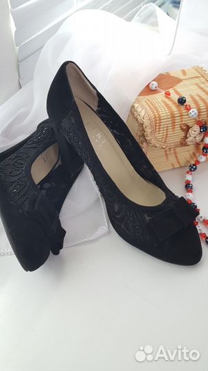 Замшевые туфельки