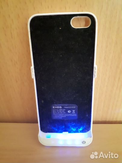 Внешний аккумулятор для iPhone SE