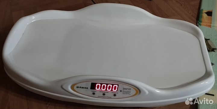 Детские электронные весы Maman вэнд-01