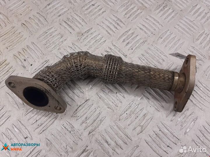 Трубка системы рециркуляции EGR Audi A4 B5 1999