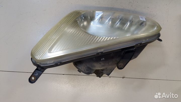 Фара (передняя) левая Toyota RAV 4, 2002