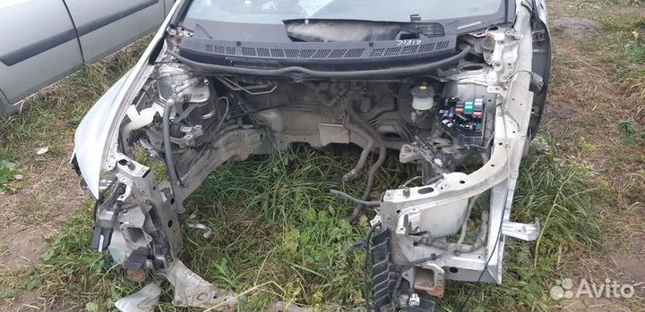 Четверть передняя правая Honda Civic 4D (viii)