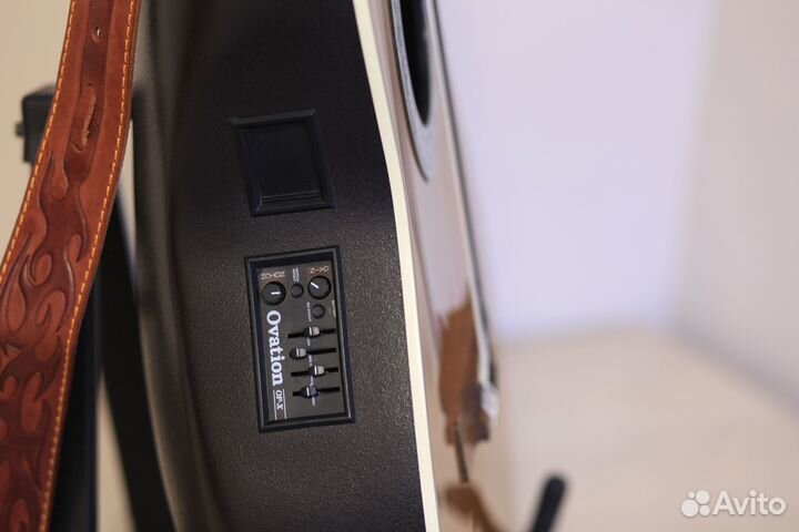 Электроакустическая гитара Ovation 1763 Classic