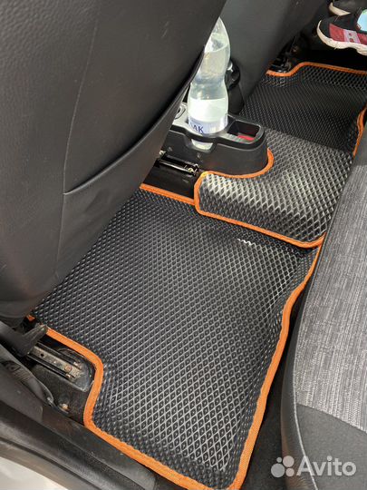 Эва коврики с бортами для Рено Дастер