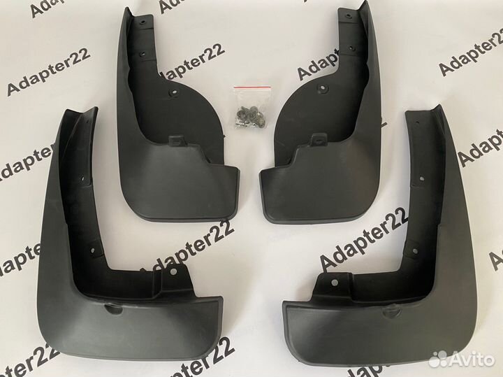 Брызговики комплект с крепл Infiniti FX35/45 02-08