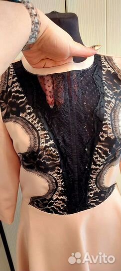 Платье Lusio 44 размер, новое