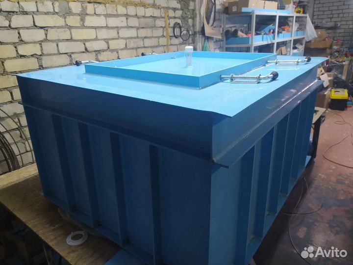 Ёмкость для перевозки живой рыбы