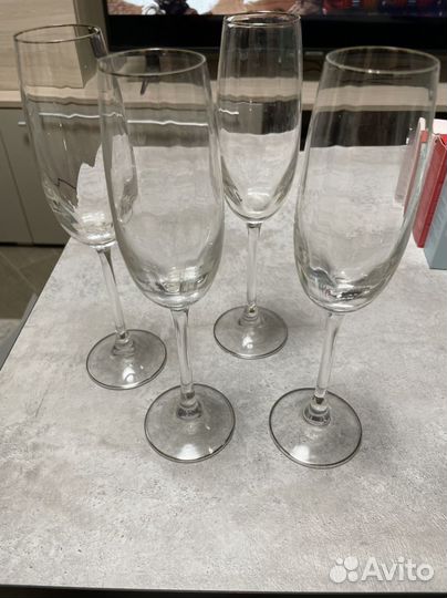 Бокалы для шампанского