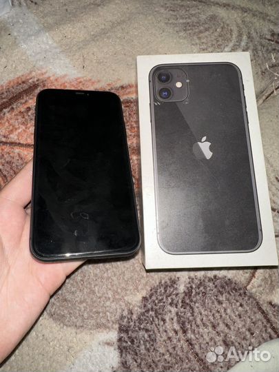 iPhone 11, 64 ГБ