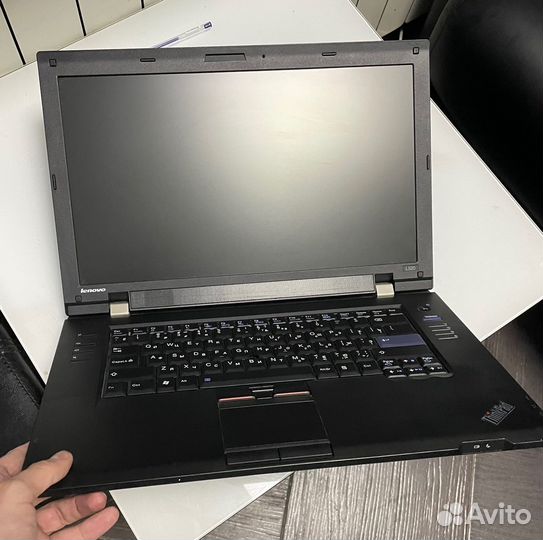 Lenovo Thinkpad 15.6 core i3 /8гб озу/SSD 240гб