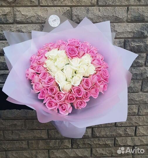 101 роза в форме сердца