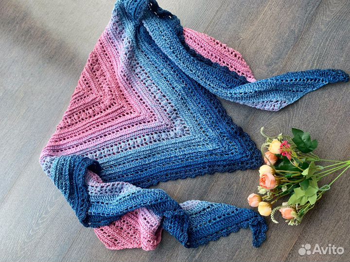 Бактус, вязаный шарф