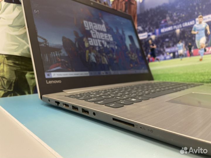 Игровой Ноутбук Lenovo 2 видеокарты/4 ядра/8gb/SSD