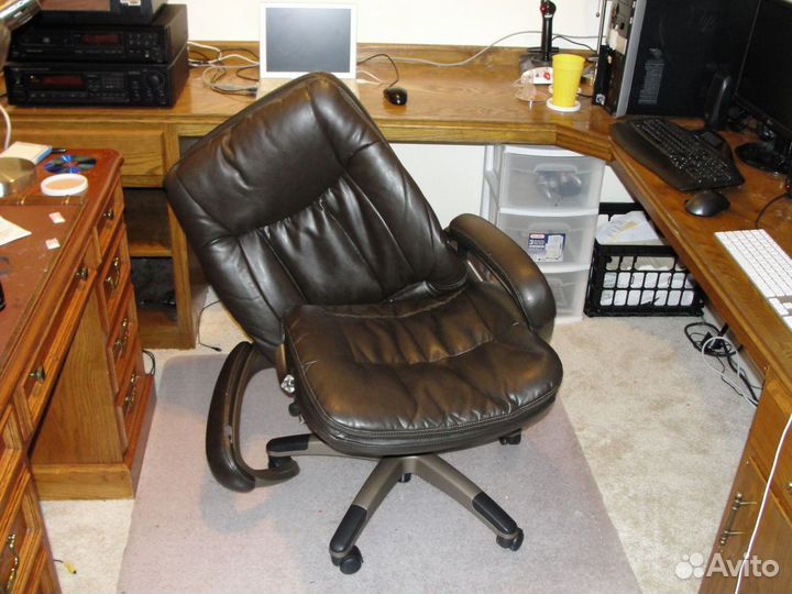 Сборка компьютерных кресел (ремонт )