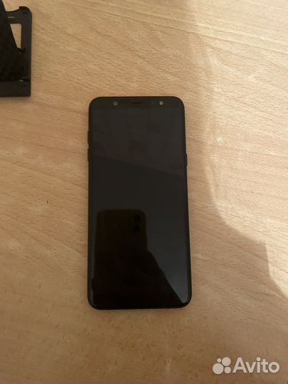 Samsung Galaxy A6+, 3/32 ГБ