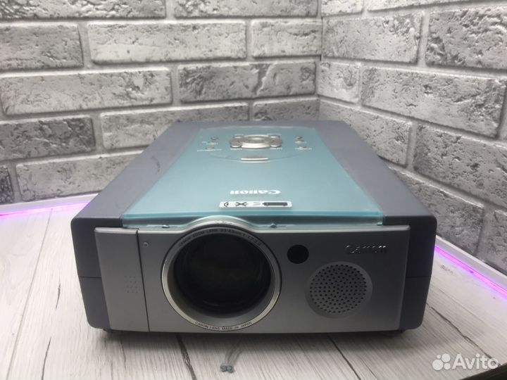 Проектор Canon LV-7325