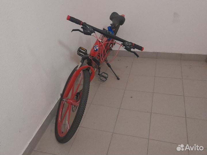 Велосипед BMW