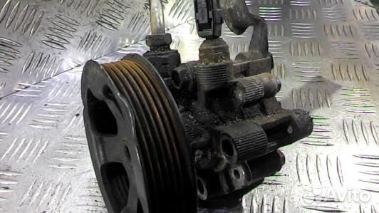 Насос гу бензиновый toyota corolla verso 2 (79P16D