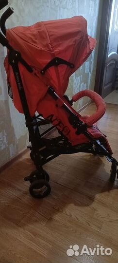 Прогулочная коляска трость