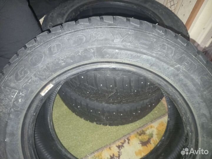 Goodyear Ultragrip 600 185/65 R15