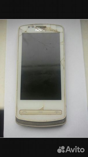 Телефон nokia 700