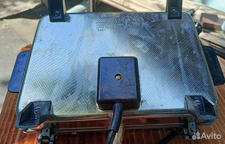 Вафельница СССР электрическая