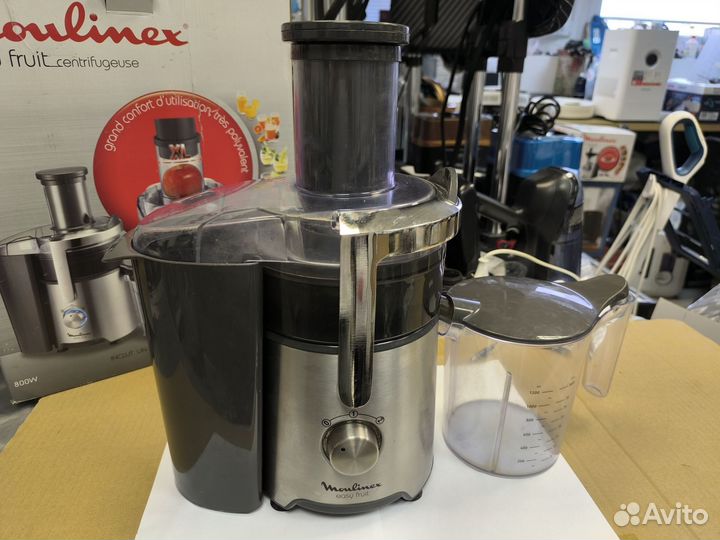 Соковыжималка Moulinex Easy Fruit JU610D10