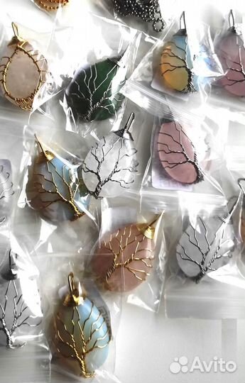 Подвеска из натурального камня с цепочкой