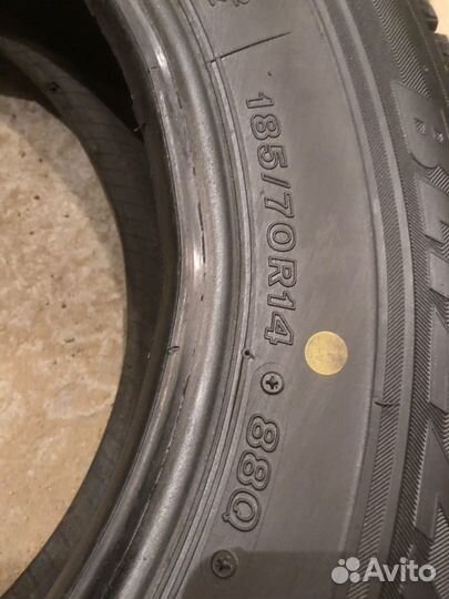 Bridgestone Blizzak Revo GZ 185/70 R14