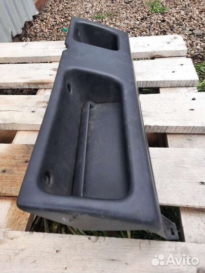 Карман под руль Фольксваген Пассат Б4 96г