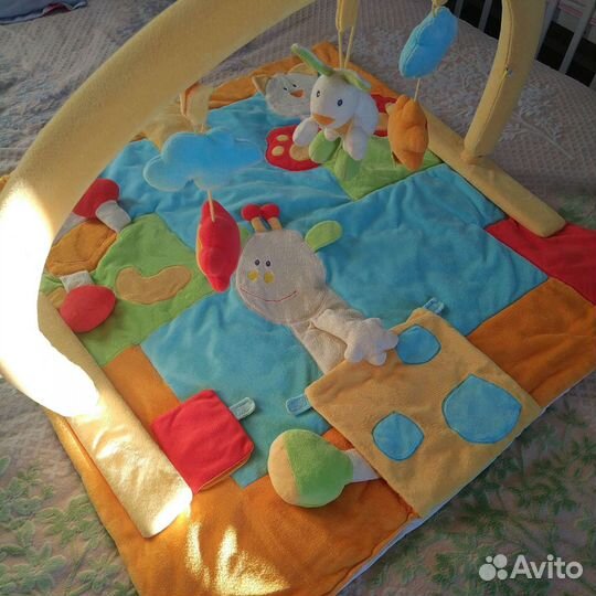 Развивающий коврик