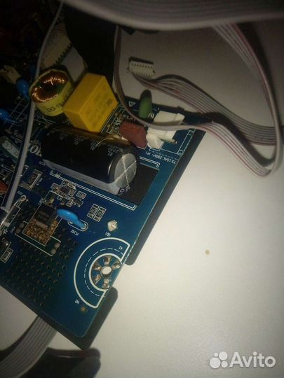 Плата от тв cv3663c-c42