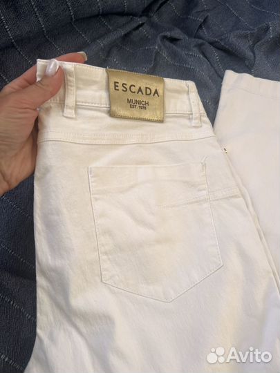 Боюки джинсы Эскада Escada