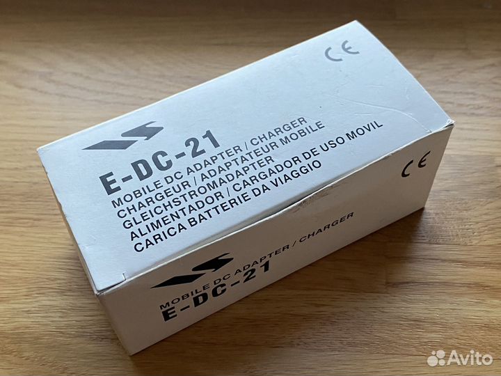 Зарядка от прикуривателя E-DC-21 для раций Yaesu V