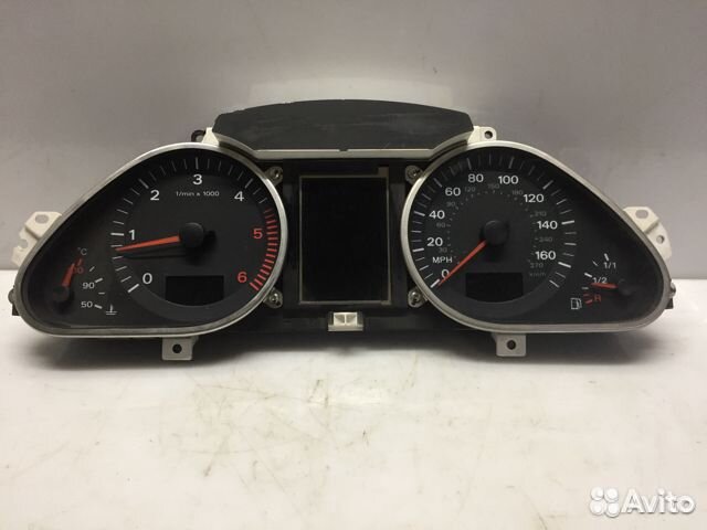 Щиток приборов Audi A6 C6 дизель 4F0920983P
