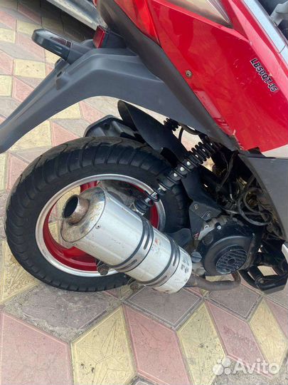 Скутер Booster Maxi 80cc