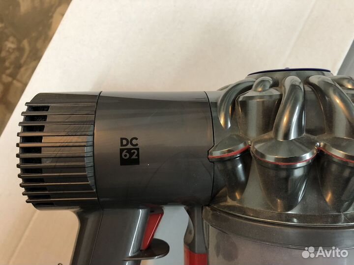 Продам беспроводной пылесос