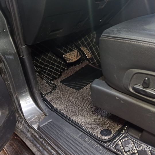 3D коврики Mitsubishi Pajero 4