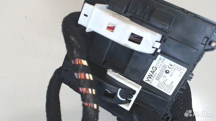 Блок управления бортовой сети Volkswagen Beetle, 2