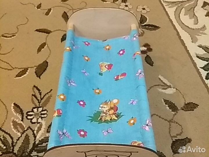 Кроватка для куклы