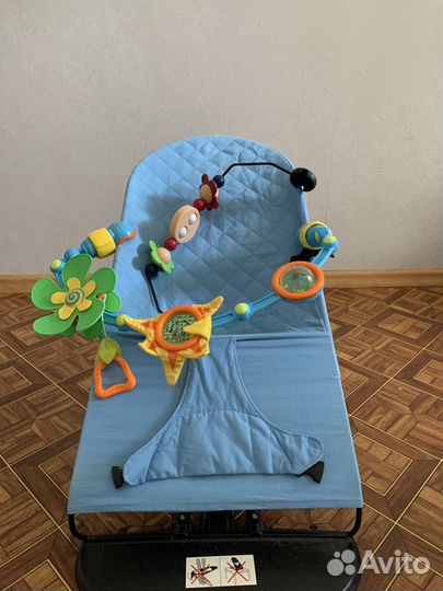 Шезлонг детский