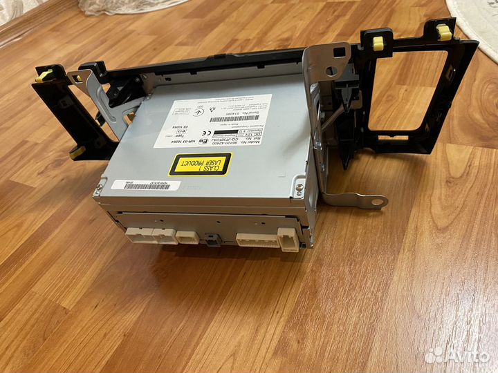 Штатная мультимедиа toyota rav-4