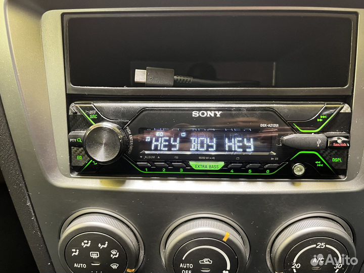 Магнитола Sony DSX-A212UI