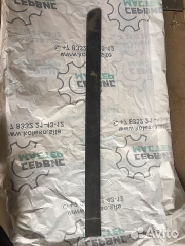 Накладка декоративная задней правой двери